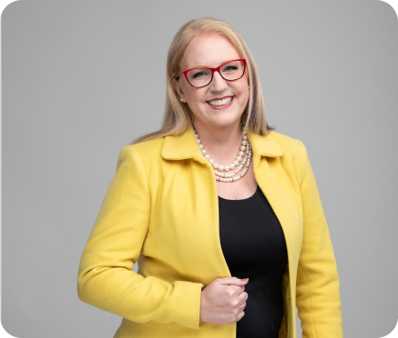 Cara Silletto Headshot